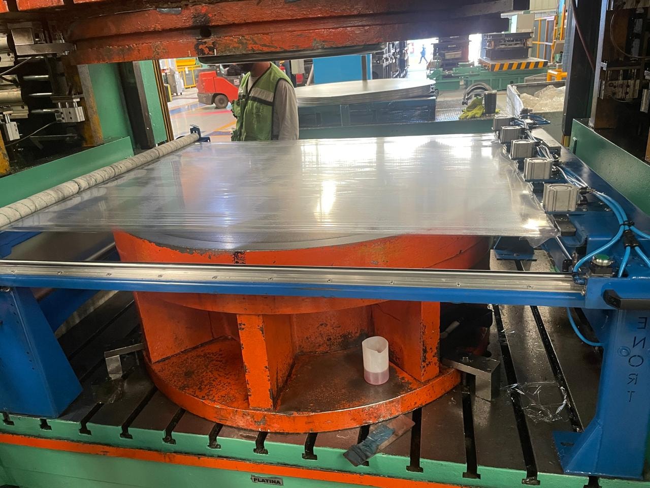 Proy. gantry p.1: tendido de plástico — foto 3